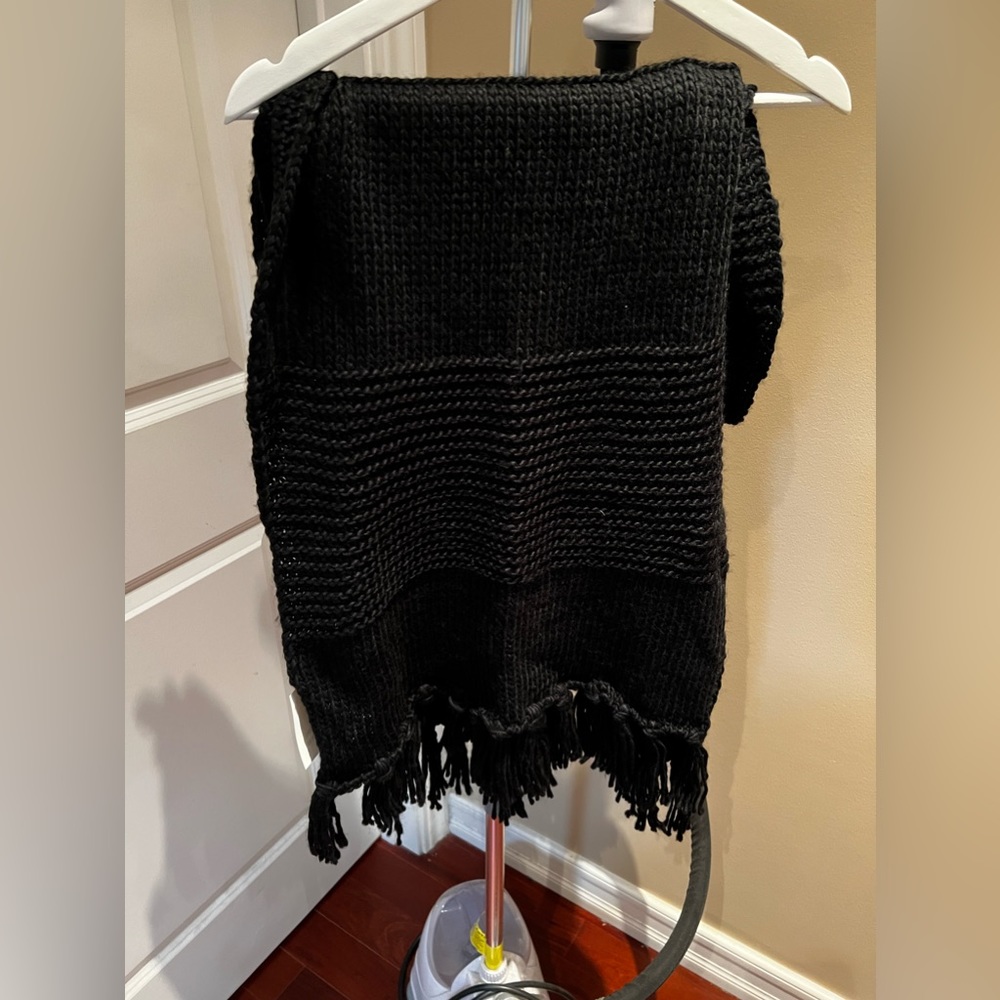 H&M black scarf